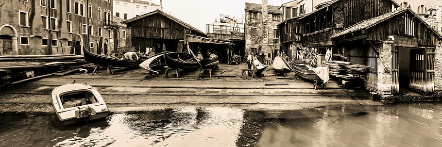 grayscale photo of dock, building, shipyard, shipbuilding, boot HD wallpaper
