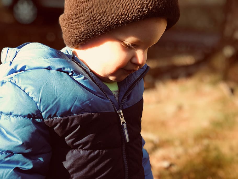 Close-up Photography of a Boy, adorable, baby, blur, bonnet, child, HD wallpaper