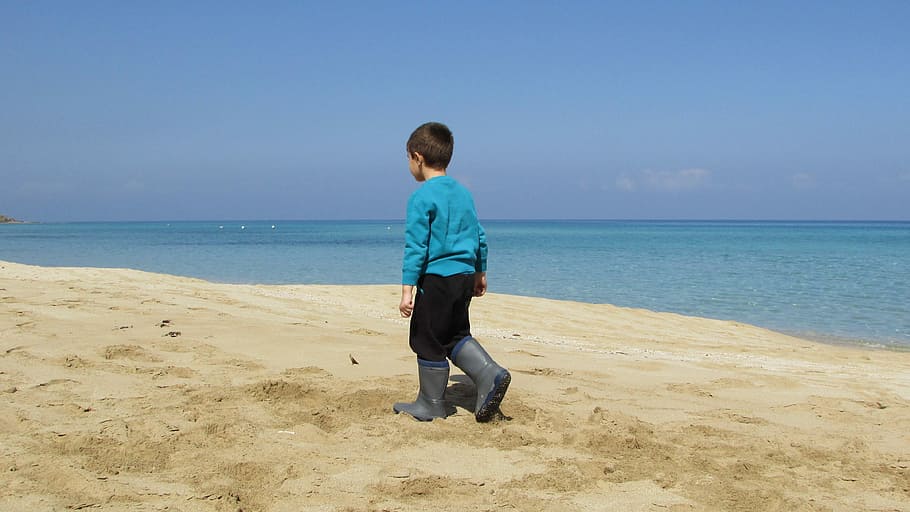 Boy, Child, Walking, Beach, kid, sea, one person, horizon over water HD wallpaper