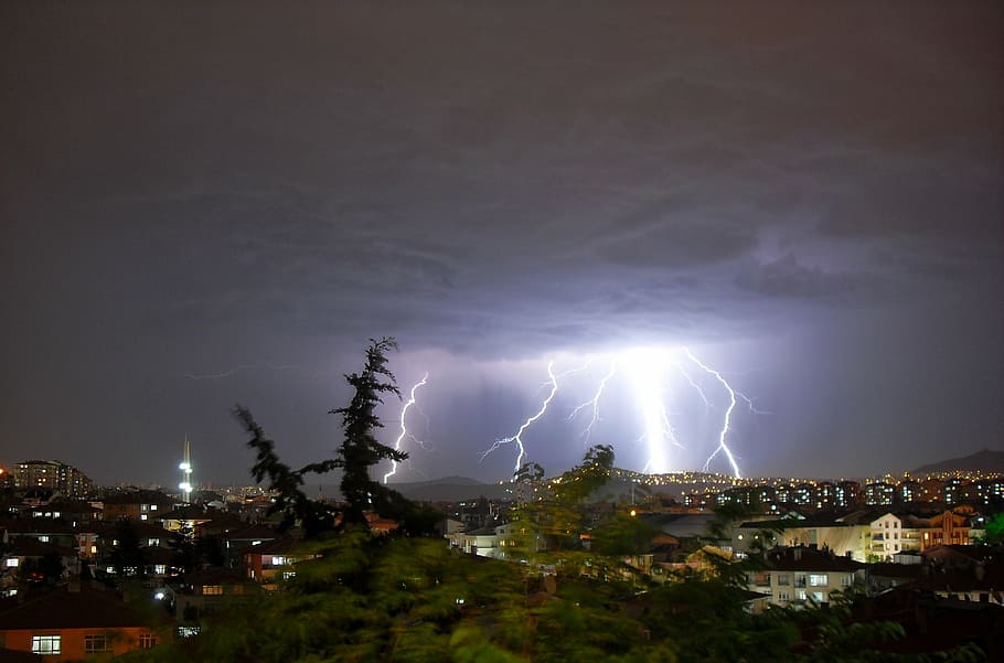 lightning, sky, building exterior, power in nature, architecture HD wallpaper
