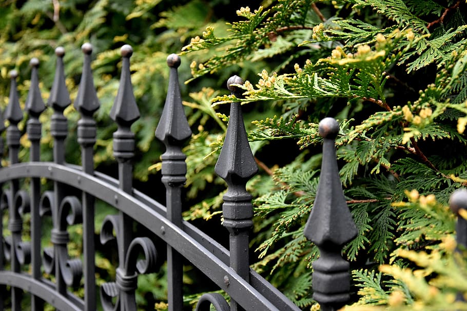 gateway, hammering, blacksmithing, iron, steel, green color HD wallpaper