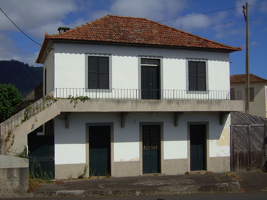 Home, Old, Run Down, leave, abandoned place, hauswand, madeira HD wallpaper