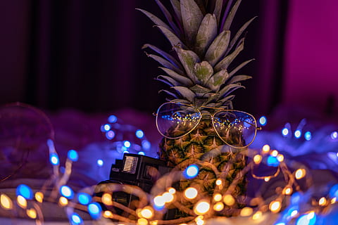 pineapple, string lights, fairy lights, neon, bokeh, fruit HD wallpaper