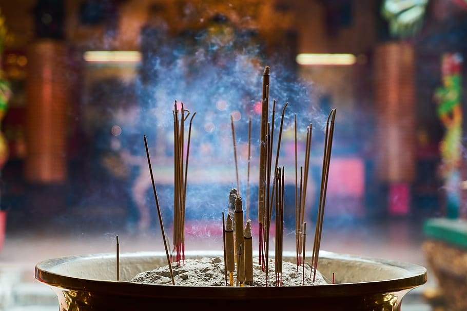 shallow focus of incense sticks, prayer, buddhism, travel, temple, HD wallpaper