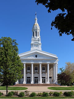 lawrence-university-chapel-mile-of-music-appleton-thumbnail.jpg