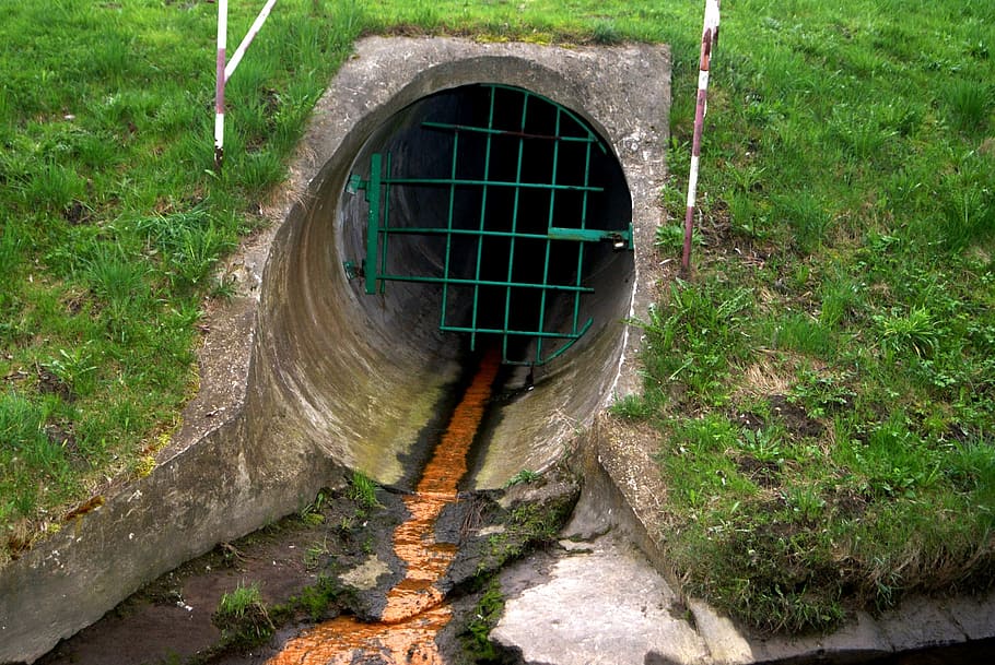 channel-sewage-sludge-unsanitary.jpg