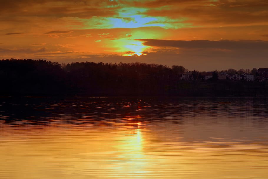 Sunset, Water, Lake, River, Sea, Pond, evening, glow, clouds HD wallpaper