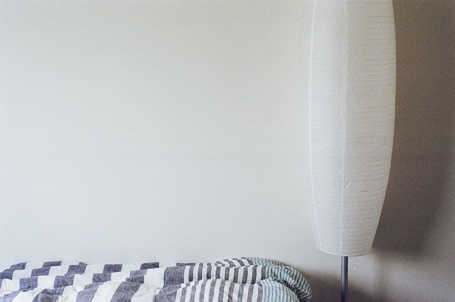 bed, sheets, white, wall, lamp shade, light, indoors, white color HD wallpaper