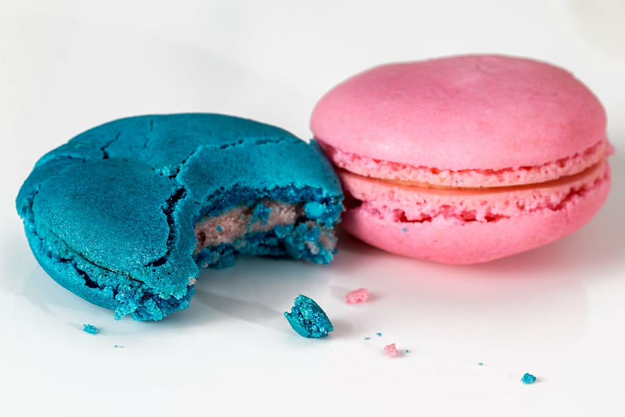 blue and pink muffin on white surface, macaroons, pastry, sweets HD wallpaper