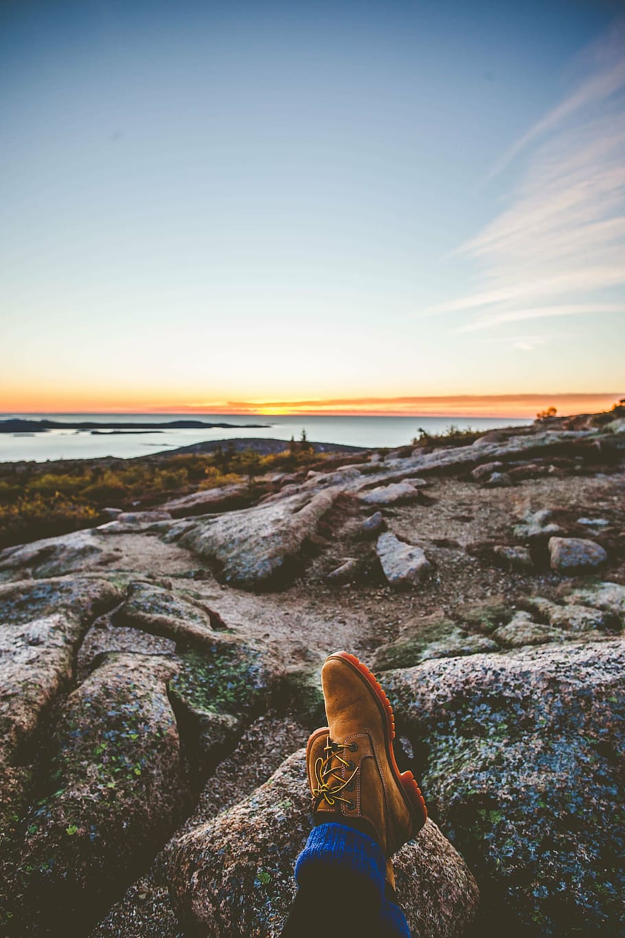 view of rocky mountain during sunrise, person, wearing, brown HD wallpaper