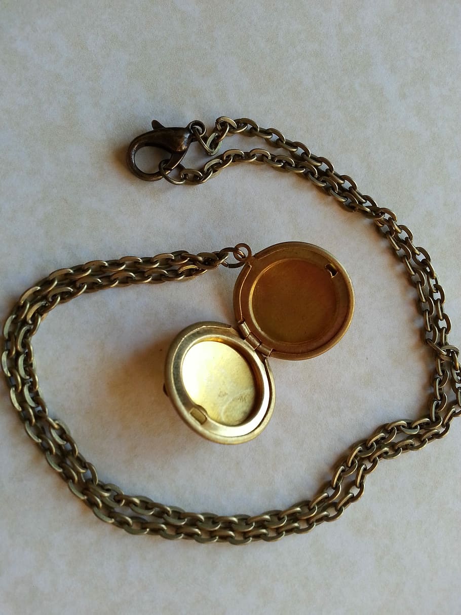 Locket, Necklace, Chain, precious, memory, open, jewelry, gold HD wallpaper
