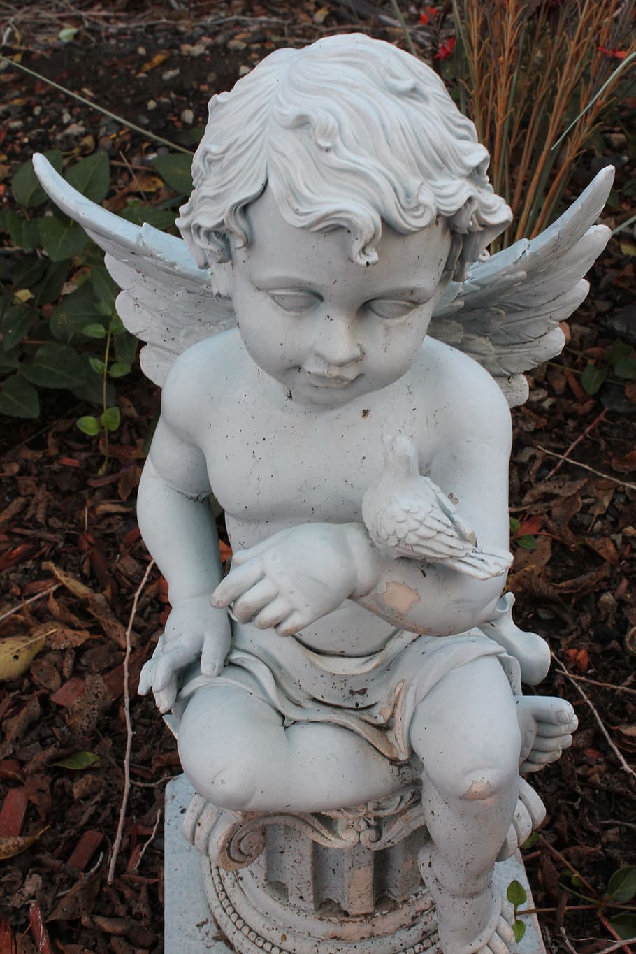 cherub child statue sculpture