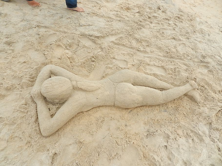 Sand Art Stock Photo - Download Image Now - Sand Sculpture, Women, Adult -  iStock
