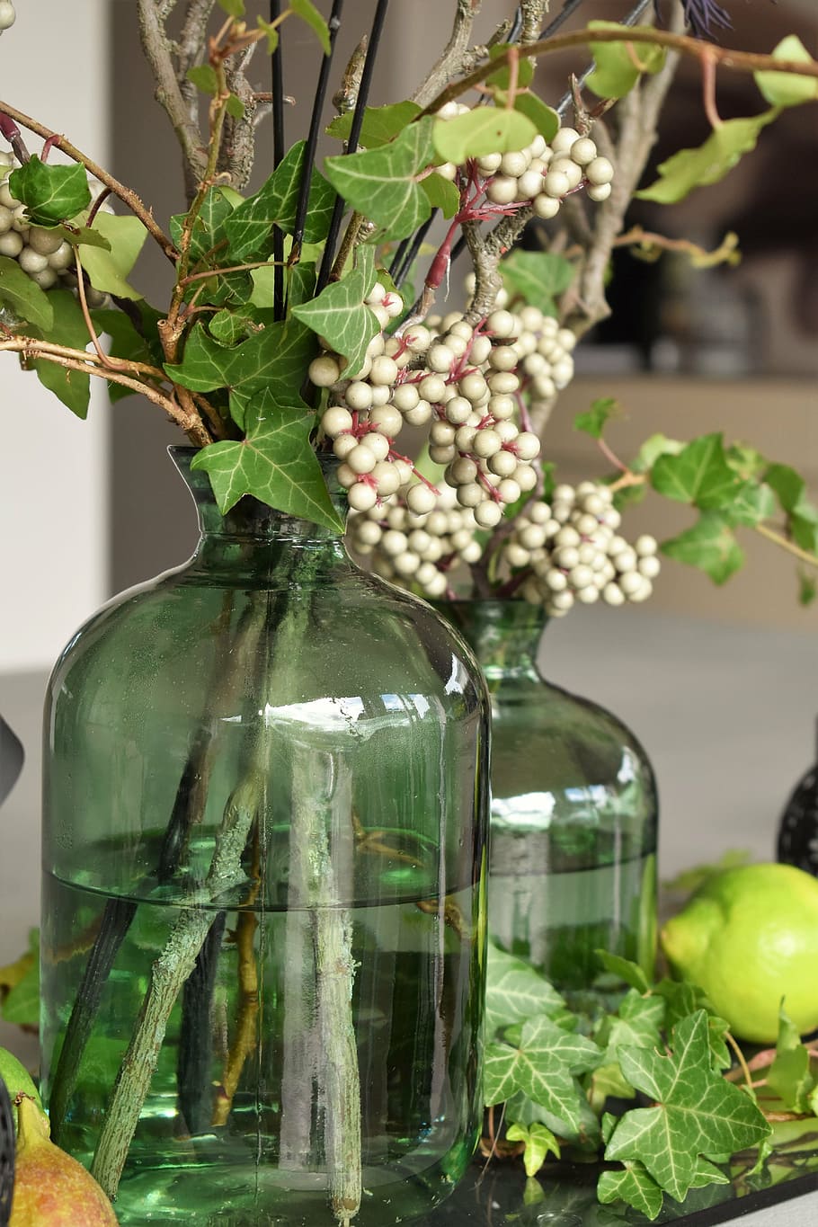 deco, table decorations, vase, glass, green, ivy, blossom, bloom HD wallpaper