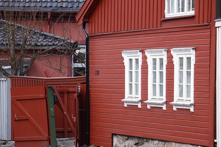 house, gable, red, window, door, building, old, tiled roof HD wallpaper