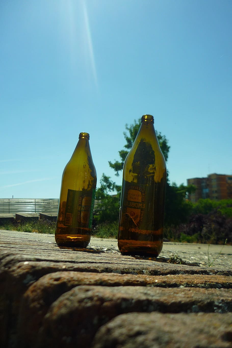 bottles, beer, helmets, alcohol, glass, trash, slackness, waste HD wallpaper