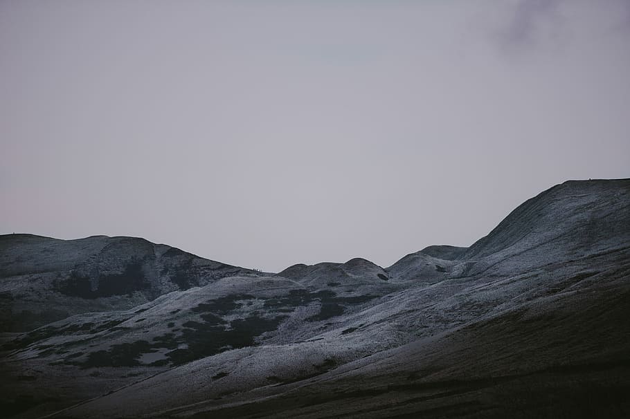 scenery of mountain, gray and black ground mountain under cloudy sky HD wallpaper