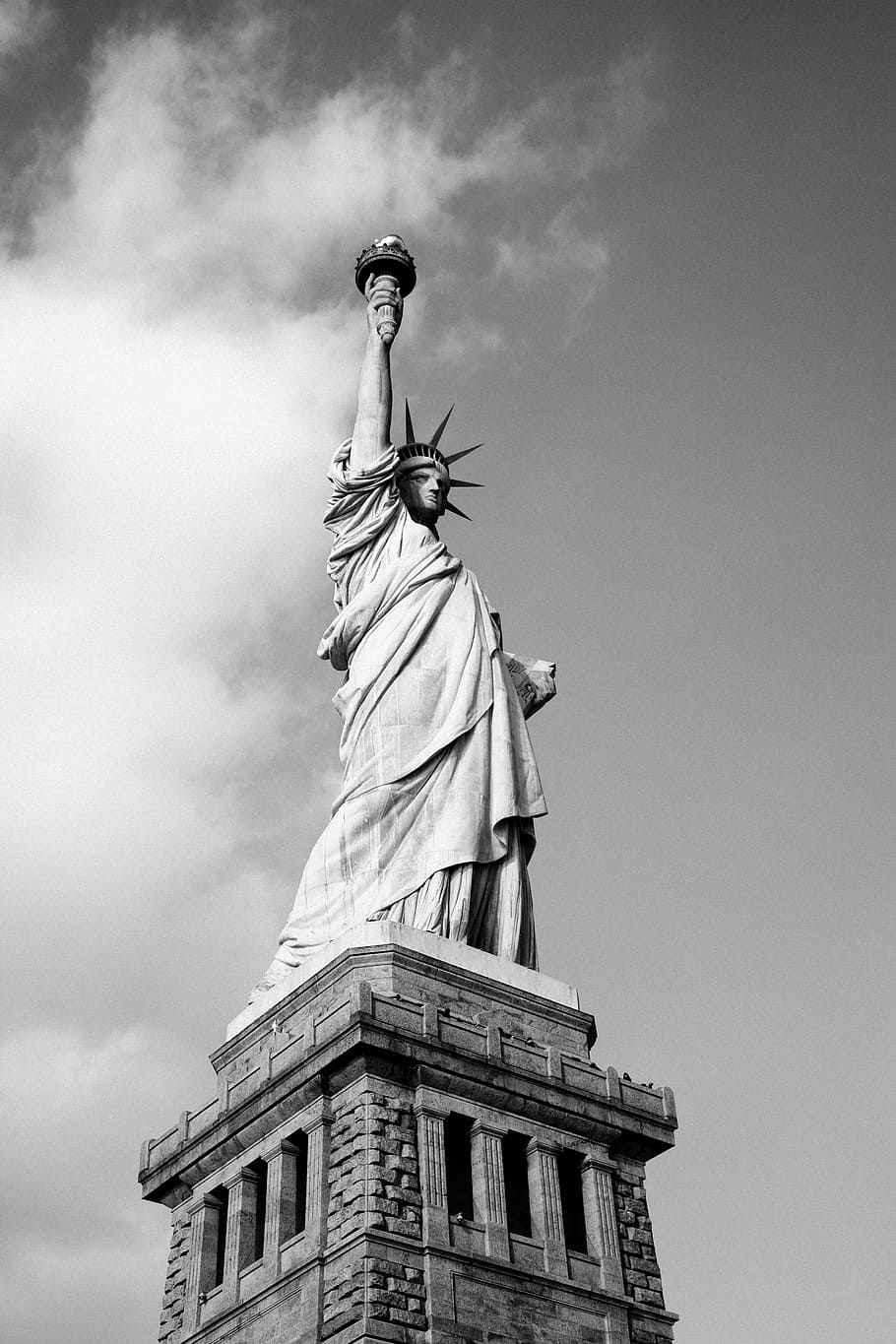 grayscale photography of Statue of Liberty, monument, landmark, HD wallpaper