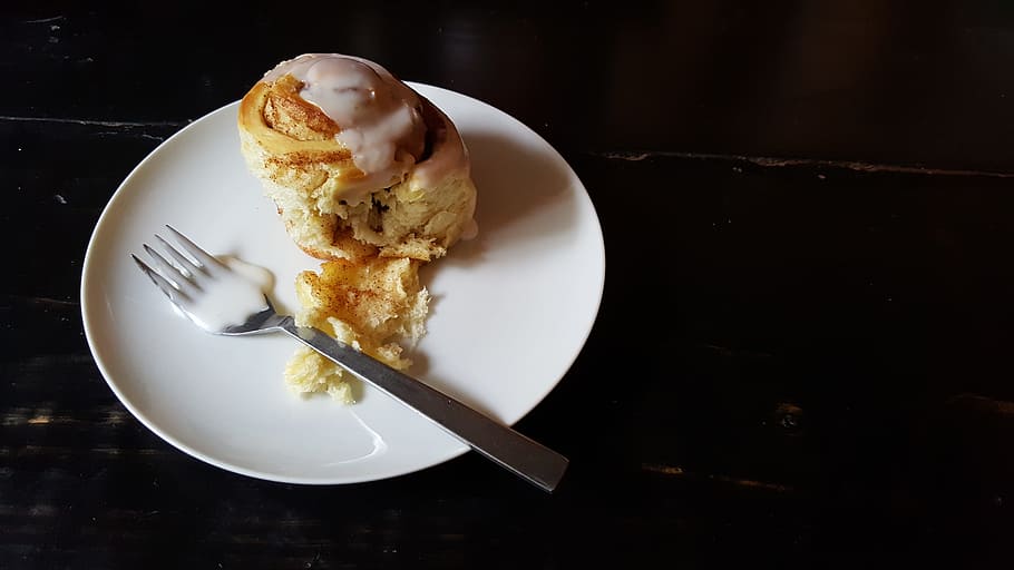 Breakfast, Bread, Roll, Cinnamon, Dough, sweet, food and drink HD wallpaper