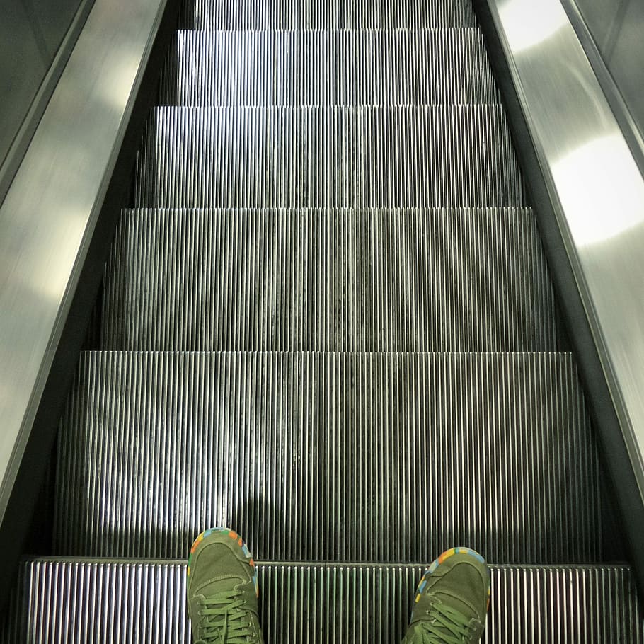 Underground, Escalator, Subway, City, transit, tube, transport HD wallpaper