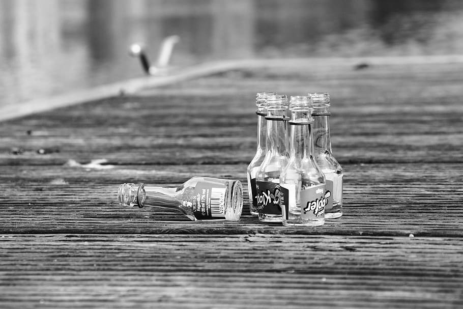 bottles on wooden surface, web, water, river, lake, bridge HD wallpaper