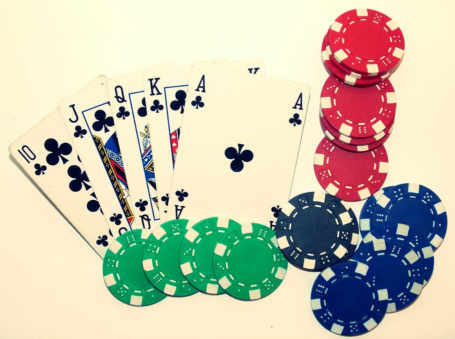 five playing cards beside poker chips, casino, royal flush, card game