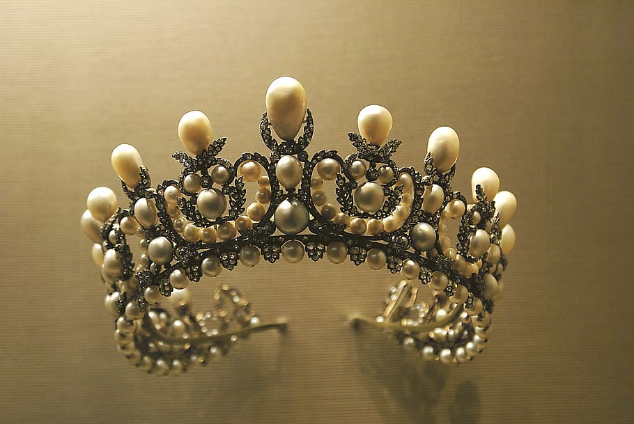 silver-colored and white pearl tiara, crown, diadem, jewelry