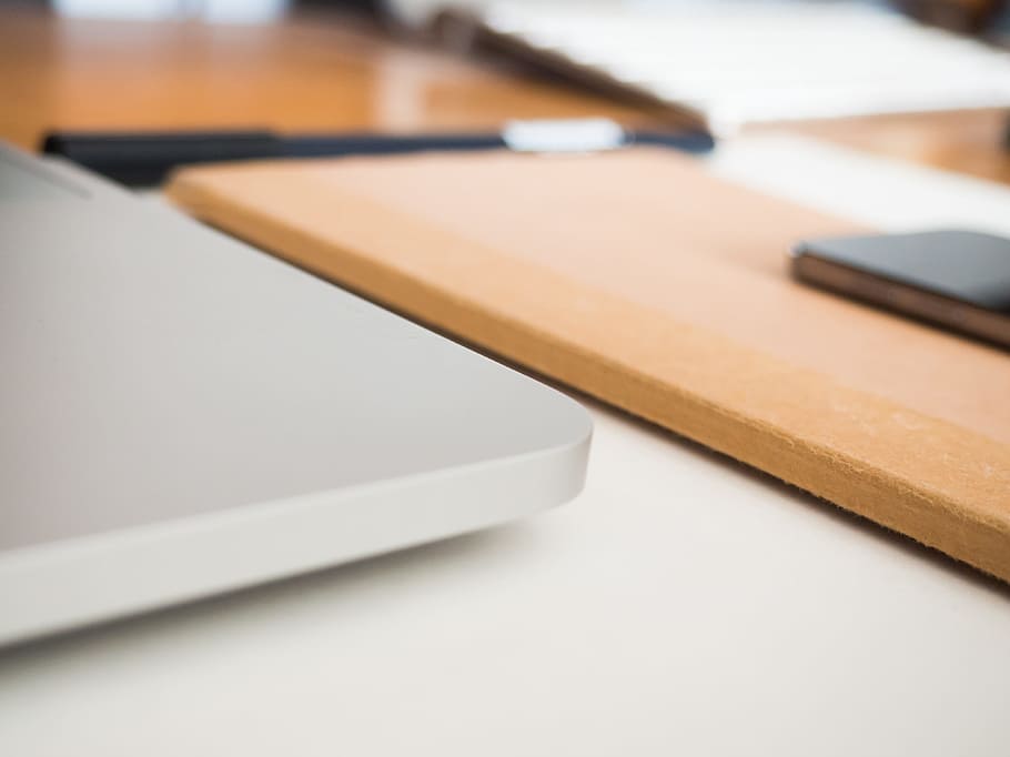 Desk with Sketchbook and Laptop, computer, notebook, pen, phone HD wallpaper