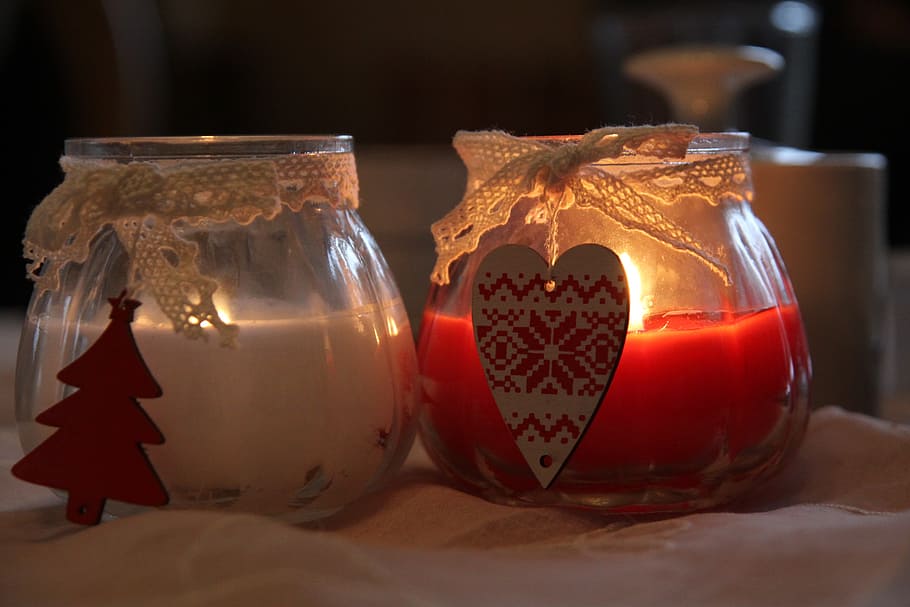 white and red votive candles, romance, candlelight, abendstimmung, HD wallpaper