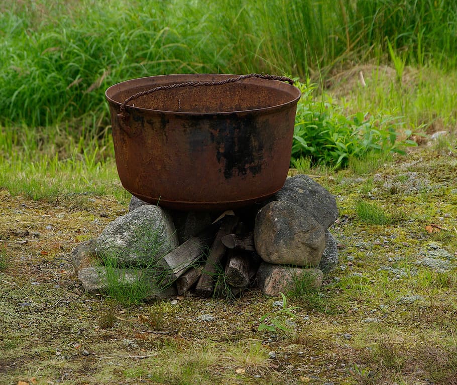 Cauldron, Cooking, Rust, outdoors, cooking Pan, grass, old HD wallpaper