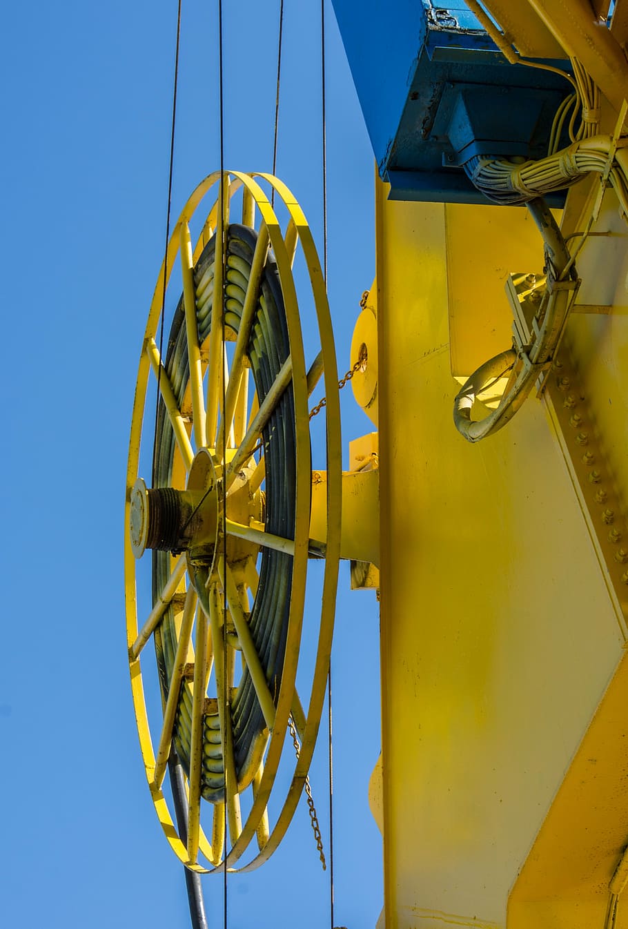 crane, ropes, industry, construction, industrial, lifting, machine HD wallpaper
