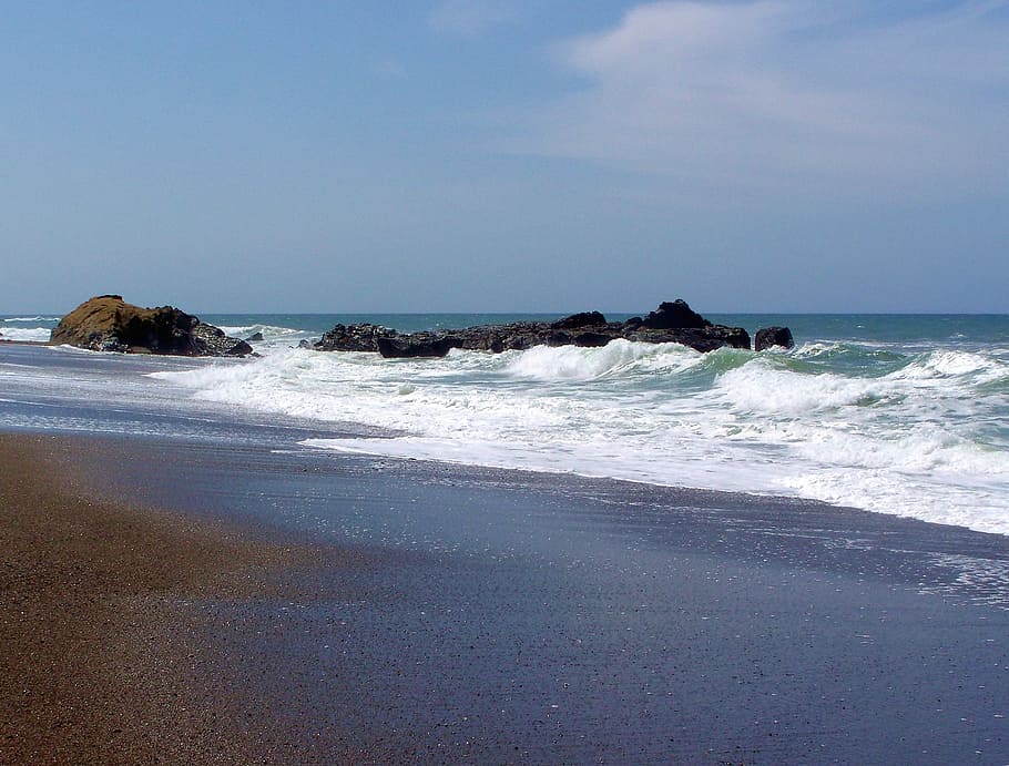 beach, sea, surf, sky, rock, summer, travel, holiday, coastline HD wallpaper