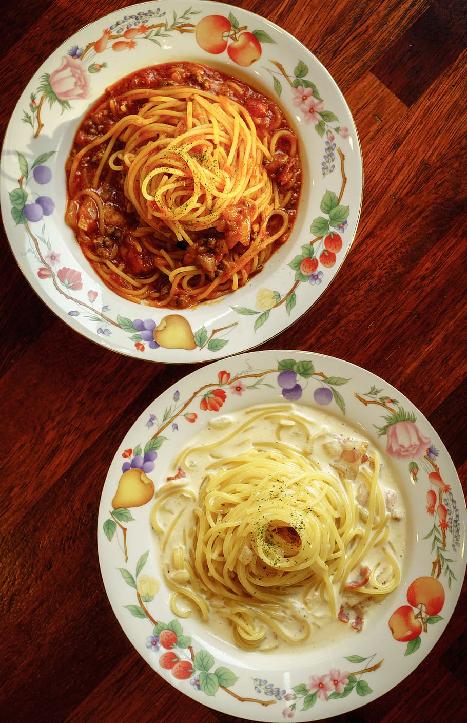 spaghetti and carbonara in plates, pasta, dinner, meal, cuisine