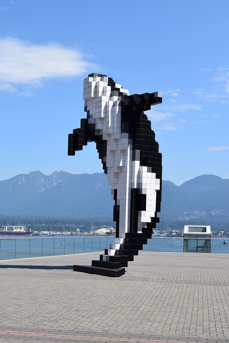 Whale, Vancouver, Mountains, Tourism, willy, statue, lego, coastline, HD wallpaper