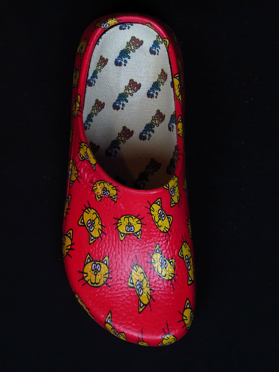shoe, slipper, clog, shoes, slippers, dutch, red, cat, pattern, HD wallpaper