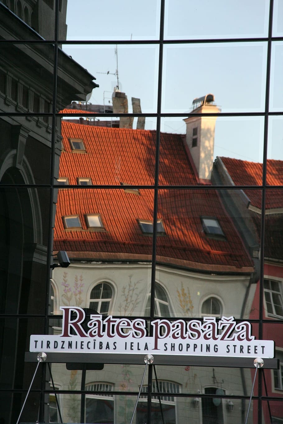 riga, city, architecture, building, mirroring, glass, latvia HD wallpaper