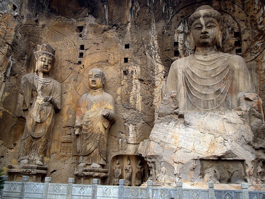 Gautama statue, cave of the great buddha, 493 years after jc