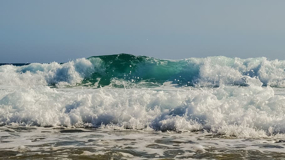 wave, smashing, foam, spray, sea, nature, wind, power, splash HD wallpaper