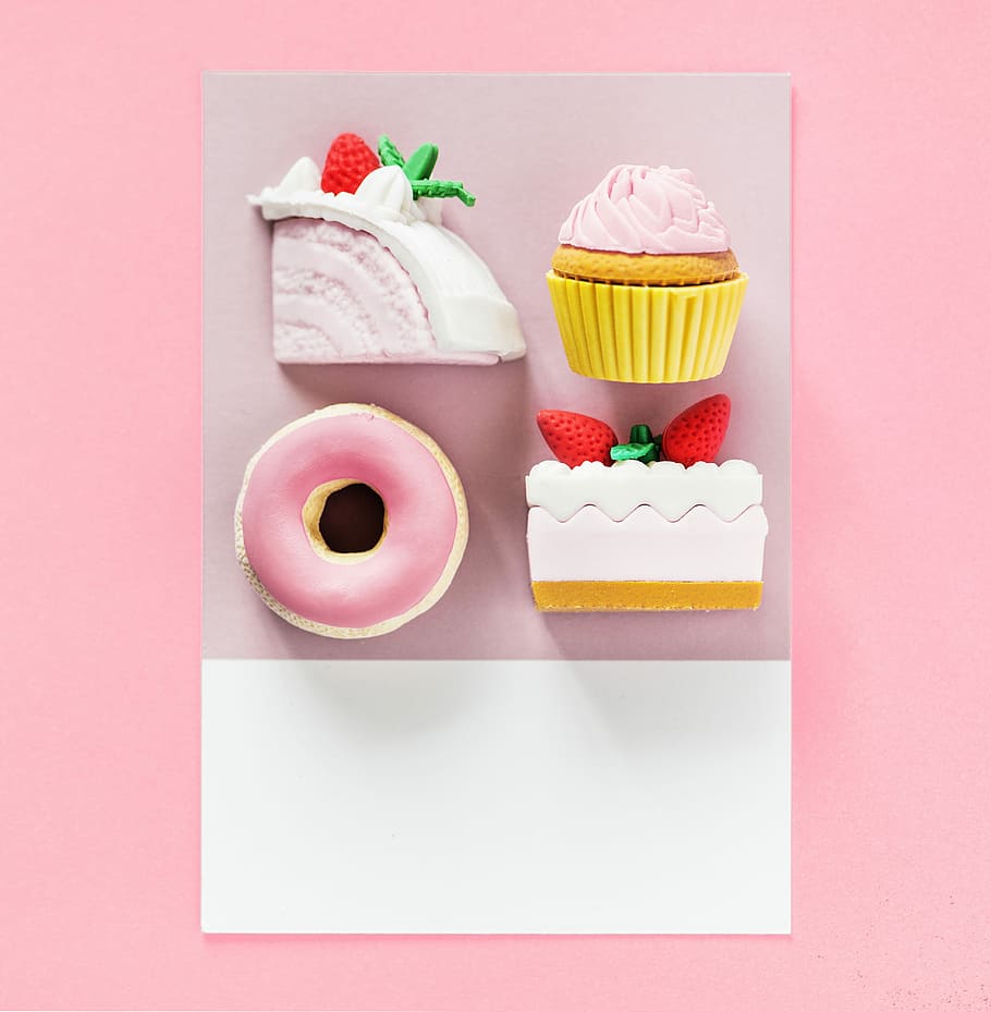 doughnut beside cake and cupcake on brown paper, candy, frosting, HD wallpaper