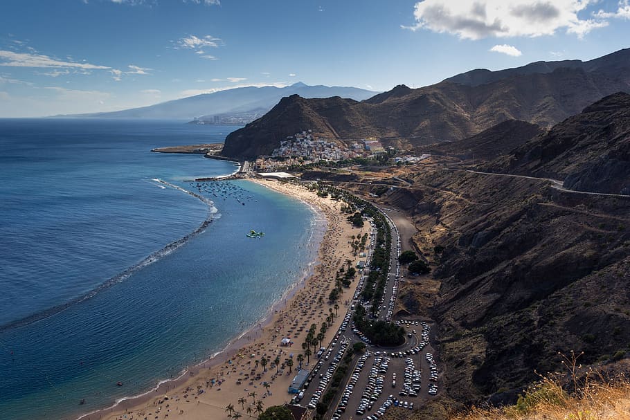 aerial photography of mountain near seashore, playa las teresitas, HD wallpaper