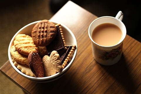 biscuit on white bowl, Afternoon, Biscuits, Brown, Chocolate HD wallpaper