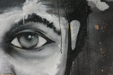 canvas painting of person eye, closeup photo of man's face painting HD wallpaper