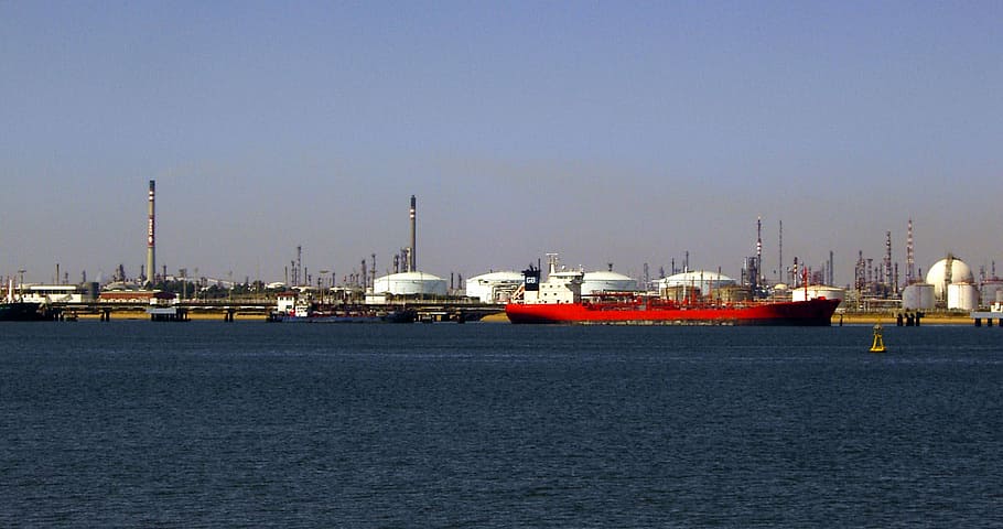 Port of Huelva with a ship in Spain, photos, ocean, public domain