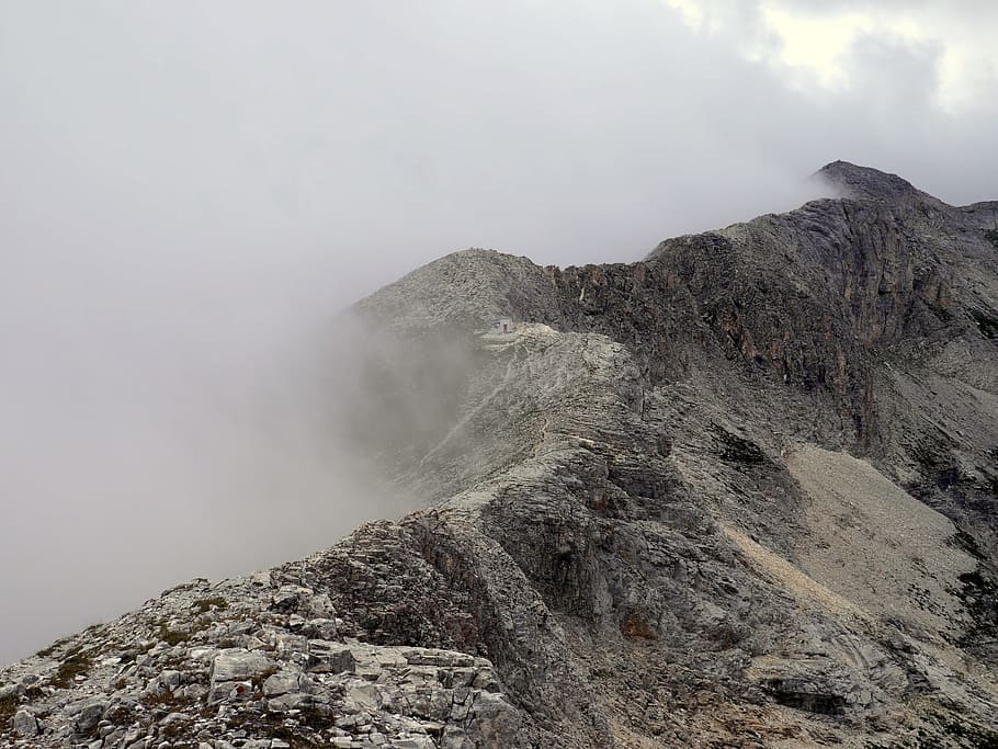 Pirin, Bulgaria, Mountains, Clouds, rocks, volcano, geology HD wallpaper