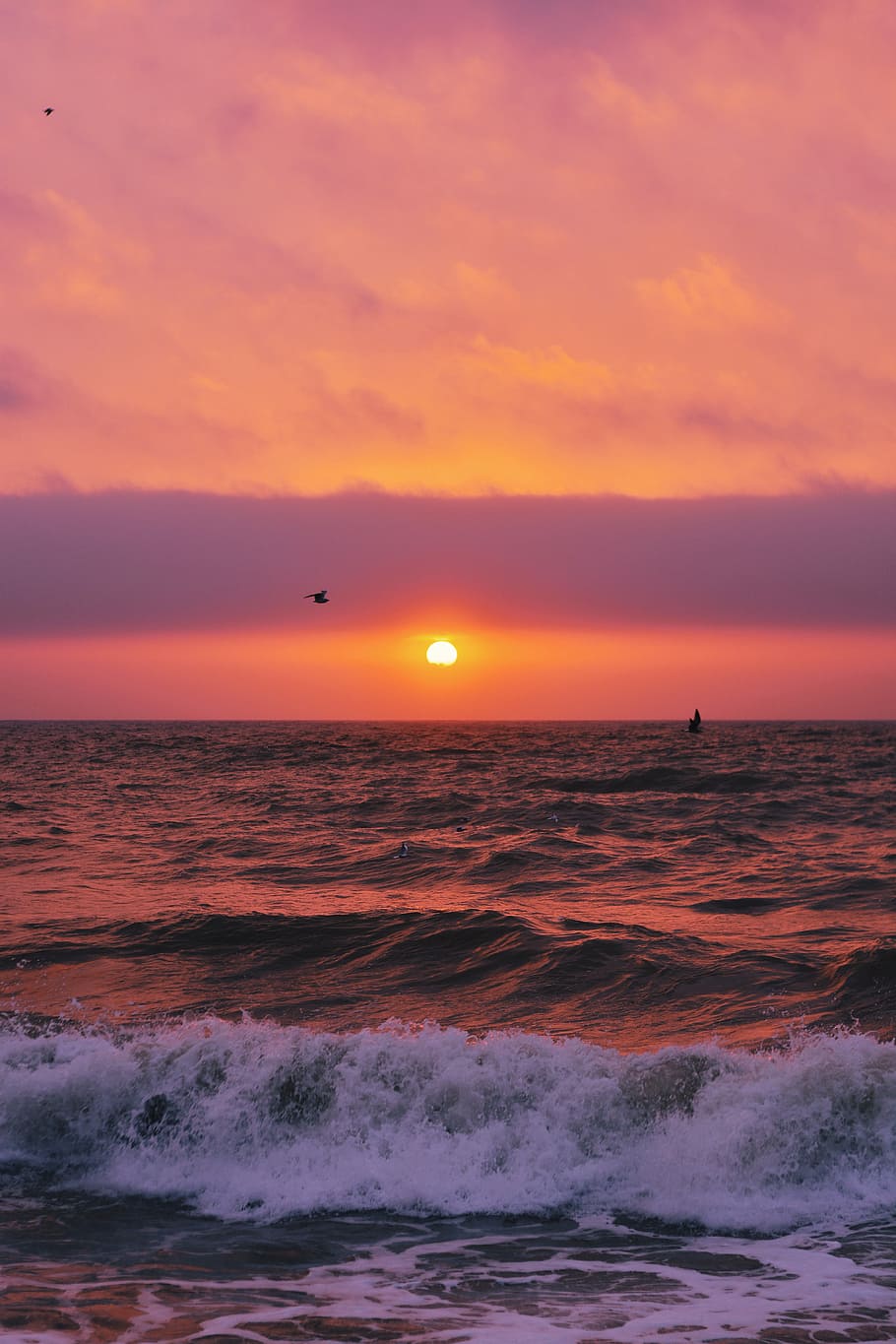 time lapse photography of ocean waves during sunset, sea waves at golden hour HD wallpaper