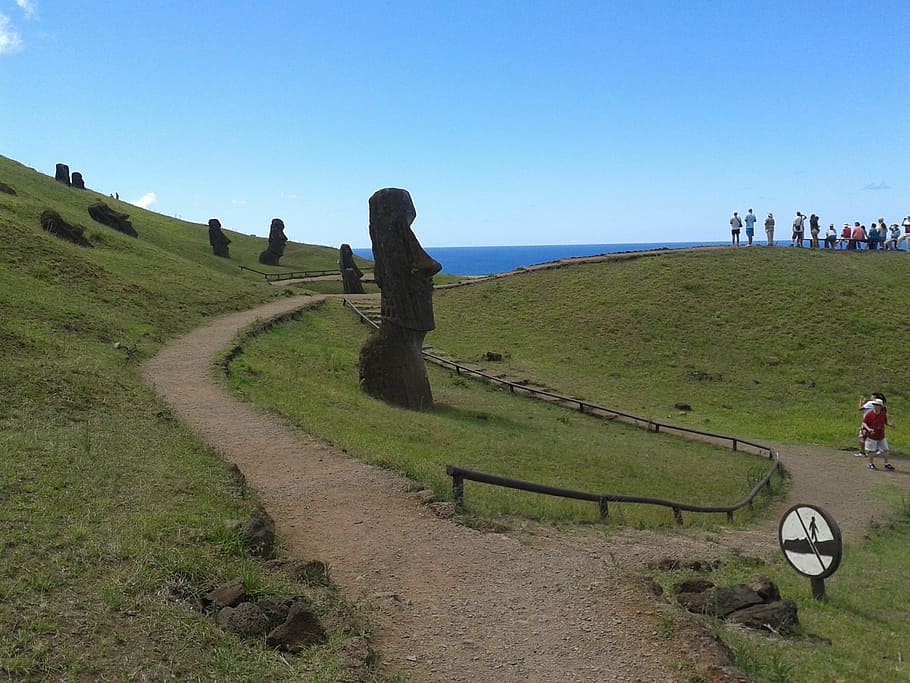 rapa, nui, easter island, rapa nui, chile, moai, hangaroa, sky HD wallpaper