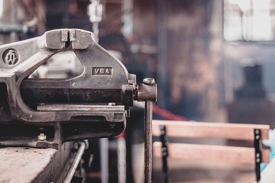 old, tool, screw clamp, rusty, forge, production, craft, close up HD wallpaper