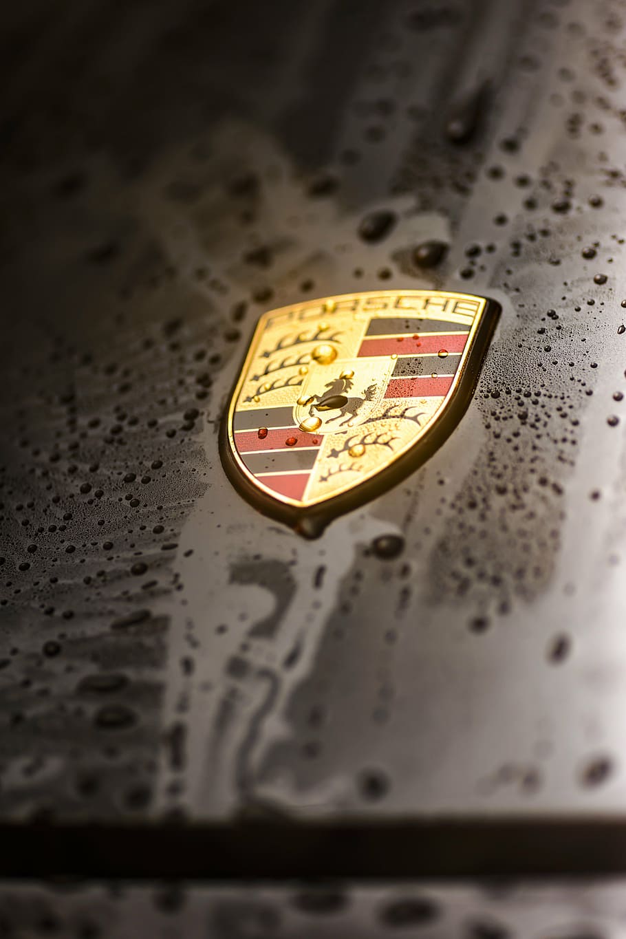 HD wallpaper: Porsche emblem on car with water drops, 911, carrera, 4s, logo  | Wallpaper Flare