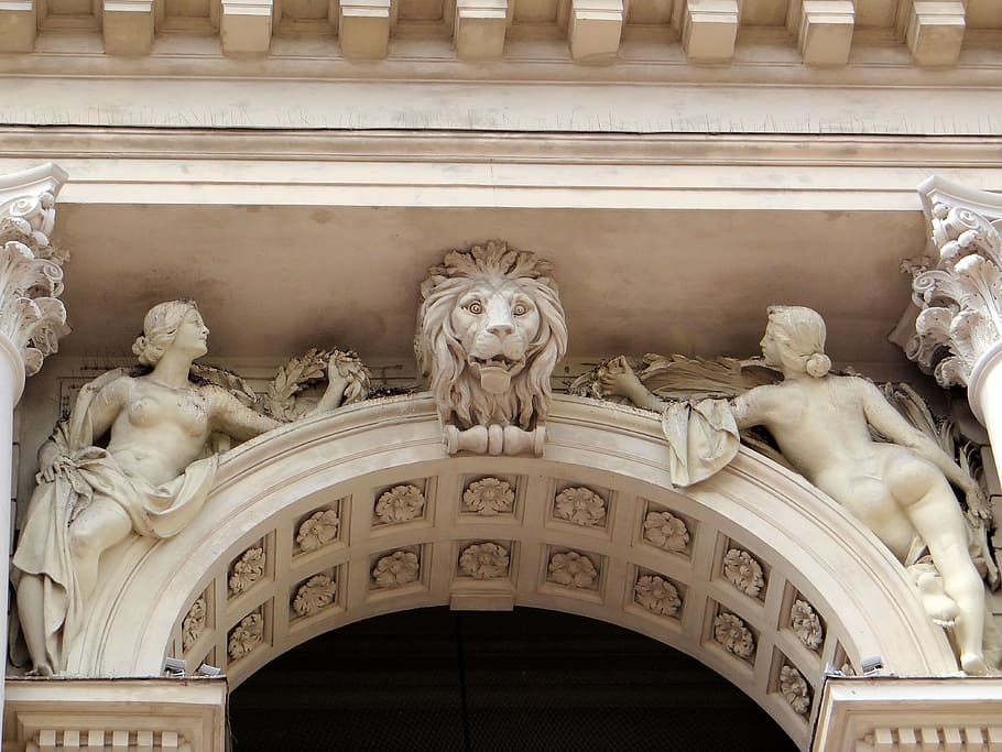 the figures above archiwoltami, the lviv opera house, architecture, HD wallpaper