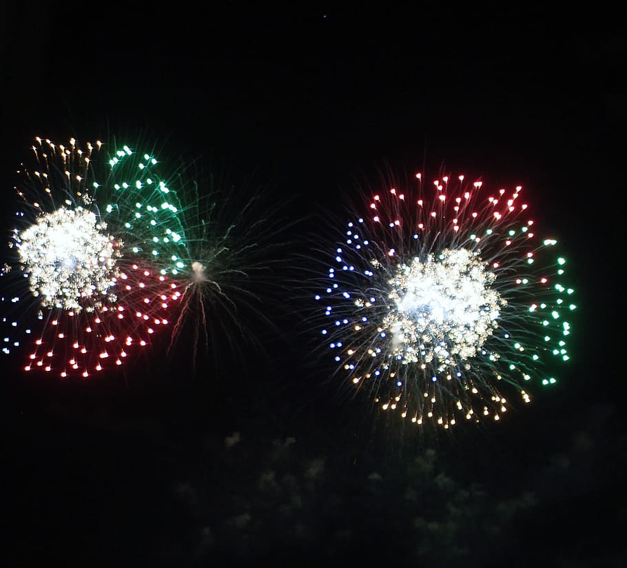 fireworks, celebration, explosion, night, sky, evening, new year HD wallpaper